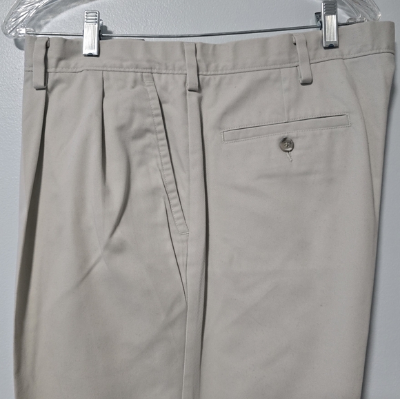 Dockers Signature Classic Fit Khaki Pants Size  40/30 - Picture 7 of 13